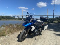 GS1200 at the Canal.jpg