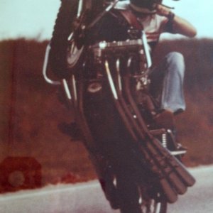 CBX wheelie 1981.jpg