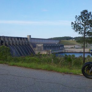 2011-05-18 30 Strom Thurmond Dam US221 GA.jpg